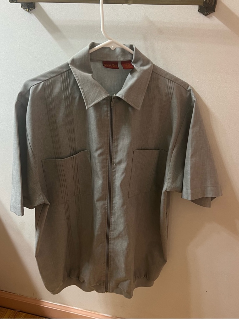 Vintage 1970's Lion's Den Zip Front Banded Bowling Style Shirt